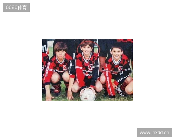 埃尔切老板：阿根廷的到来是巧合，球队随时为梅西敞开大门